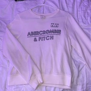 white Abercrombie & Fitch crewneck